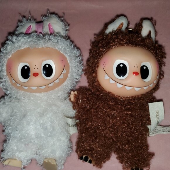 Monster Keychain - Picture 2 of 2